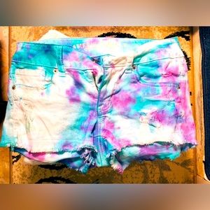 American Eagle Shorts.